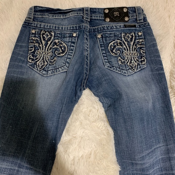 Miss Me Jeans - Picture 2 of 5
